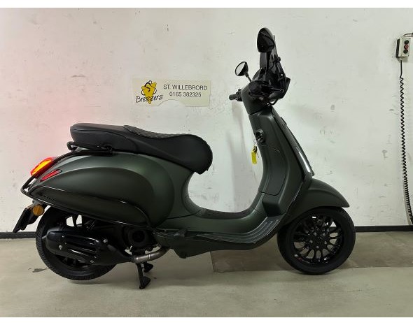 Sprint Dark Green Mat